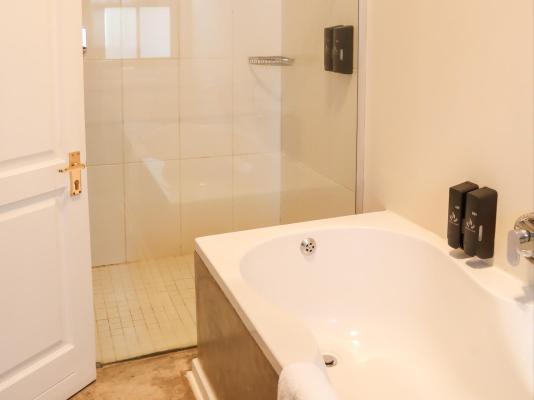 Nottingham Road Hotel - 252752