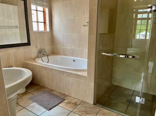 Mesnard @ Gino 6 - 252783