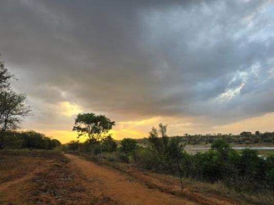 Kruger Tree Lodge - Neighbourhood