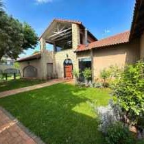 20 At Meul - Property / Building