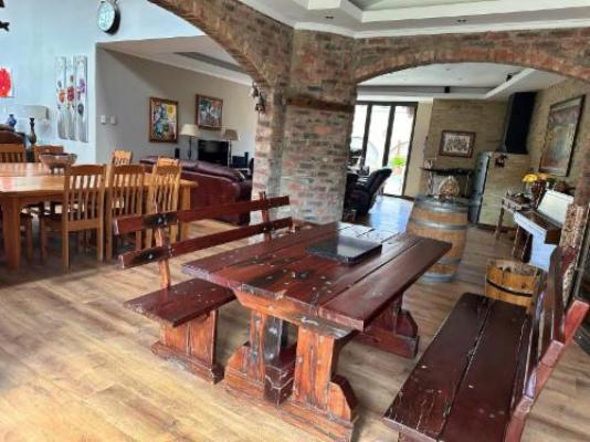 20 At Meul - Communal lounge/ TV room