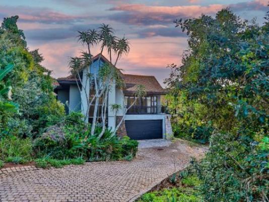 7 Lemonwood At Zimbali Luxury Villa - Facade or entrance