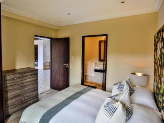 7 Lemonwood At Zimbali Luxury Villa - Photo of the whole room