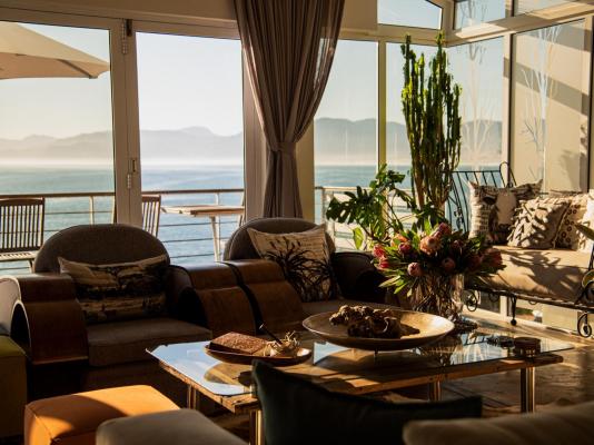 Whalesong Lodge - 252986