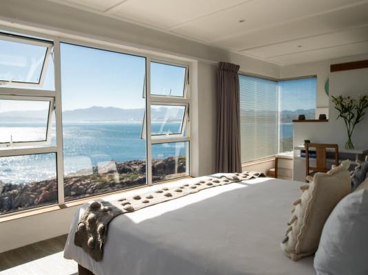 Whalesong Lodge - 252988