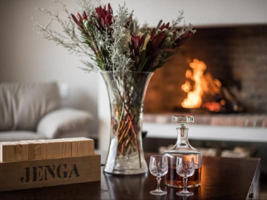 Ridge House - 253019