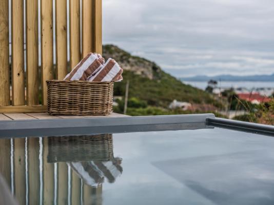 Ridge House - 253022