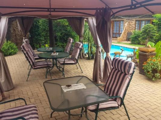 Aark Guest Lodge - 253060