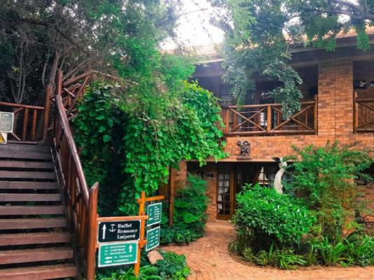 Aark Guest Lodge - 253065