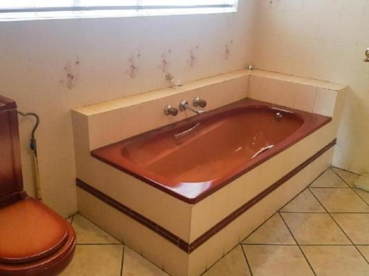 Aark Guest Lodge - 253086