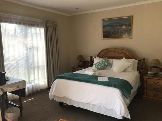 Aark Guest Lodge - 253098