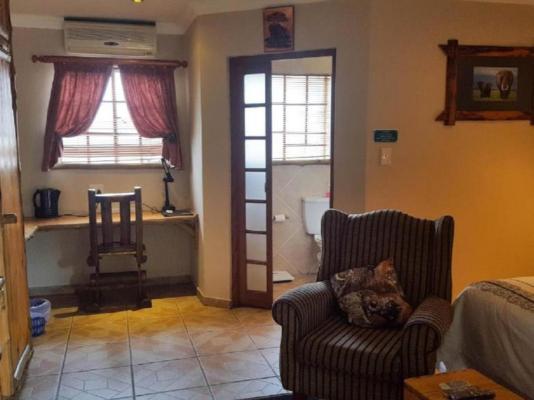 Aark Guest Lodge - 253106