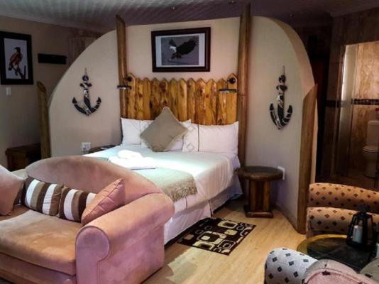 Aark Guest Lodge - 253111