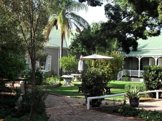 Housemartin Guest Lodge - 253135