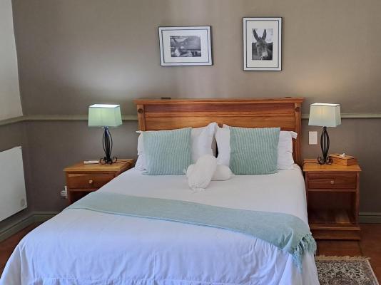 Housemartin Guest Lodge - 253146