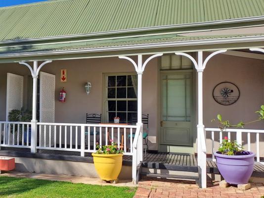 Housemartin Guest Lodge - 253151