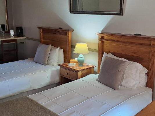 Housemartin Guest Lodge - 253152