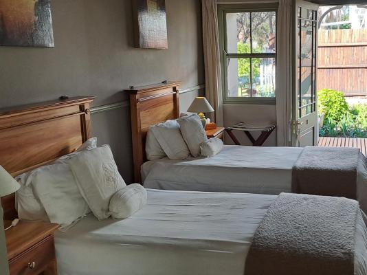 Housemartin Guest Lodge - 253173