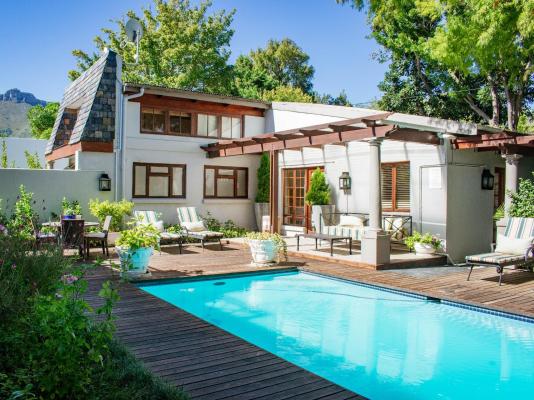 5 Seasons Guest House - 253501