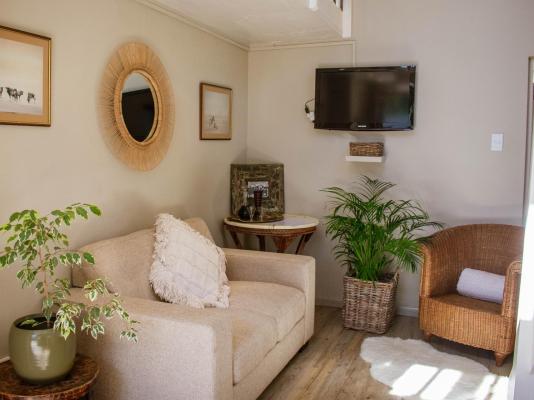 5 Seasons Guest House - 253510