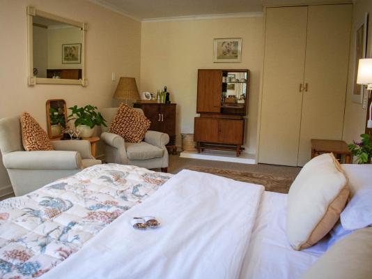 5 Seasons Guest House - 253572