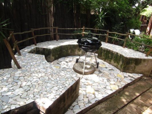 Golden Lantern Town Lodge - 253590