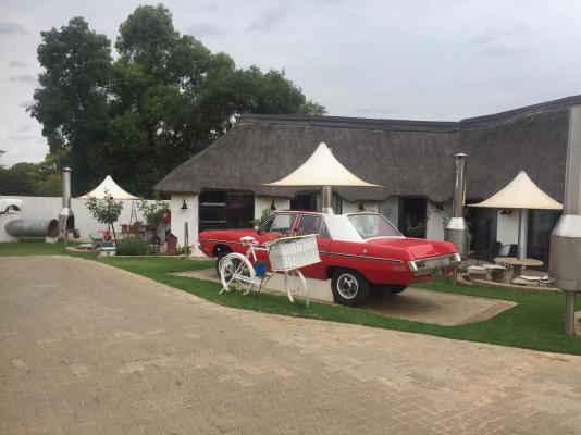 Loch Athlone Overnight Accommodation - 253690