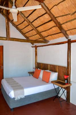 Franks Bush Camp - 253708