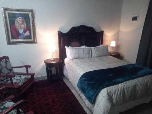 Loch Athlone Overnight Accommodation - 253732
