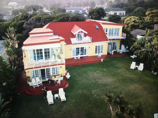 Haus am Strand - on the Beach - 253830