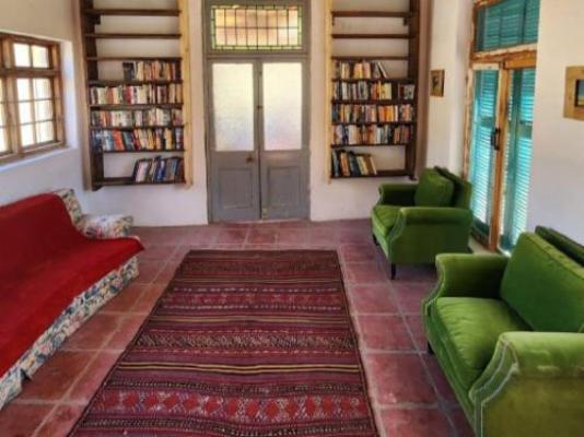 Droogeland - Library 