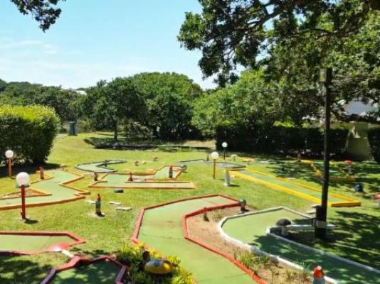Montego Bay 32 and 9 - Pool view