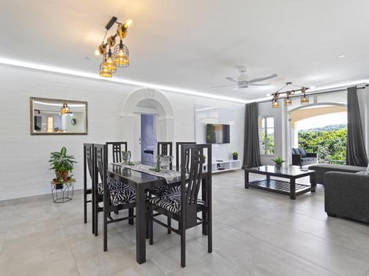 Montego Bay 32 and 9 - 253958