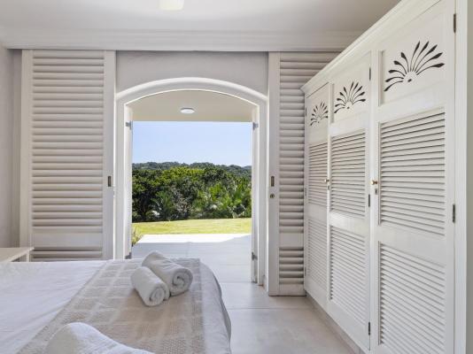 Montego Bay 32 and 9 - 253967