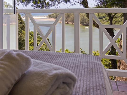 Montego Bay 32 and 9 - 253999