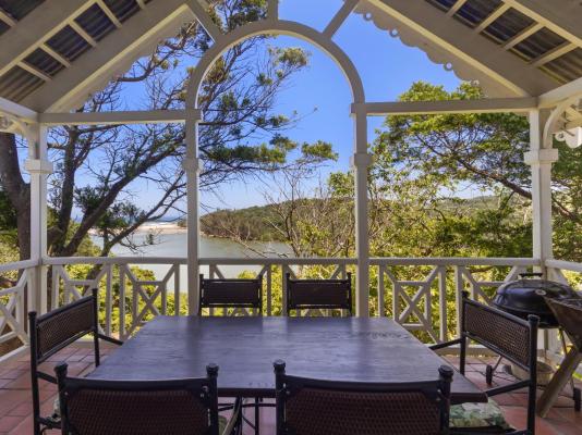 Montego Bay 32 and 9 - 254004