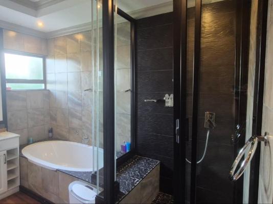 Goggas Nest BnB and Restaurant - 254038