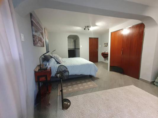 Goggas Nest BnB and Restaurant - 254068