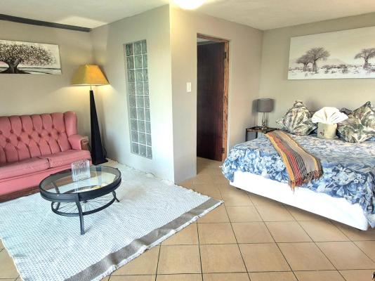 Goggas Nest BnB and Restaurant - 254075