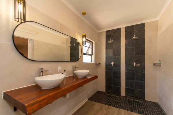 Chestnut Country Lodge - 254109