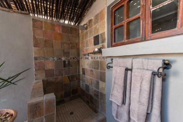 Chestnut Country Lodge - 254125