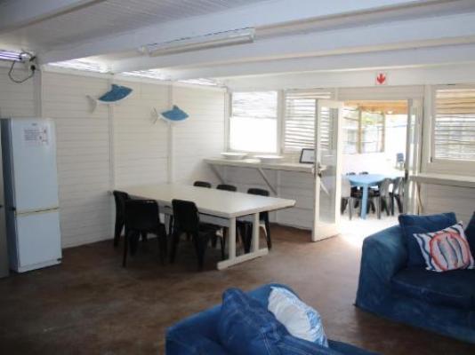 Visserhuisies at Grootvlei Guest Farm - Photo of the whole room