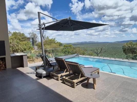 Vula Valla Game & Safaris - Pool view