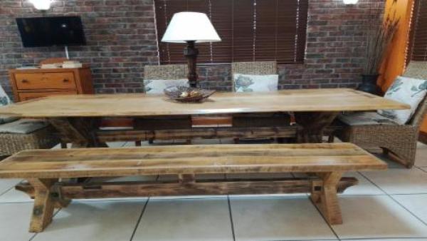 Colchester Suites - Breakfast area