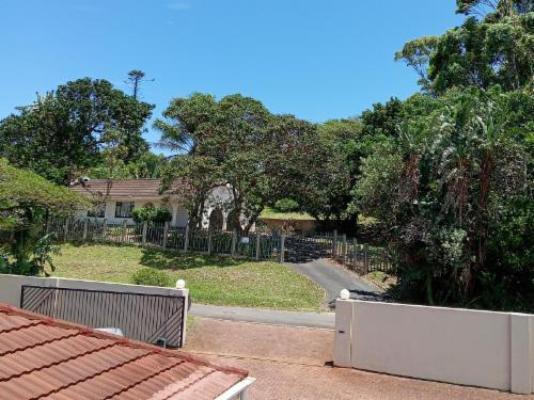 Book a House 14 - Facade or entrance