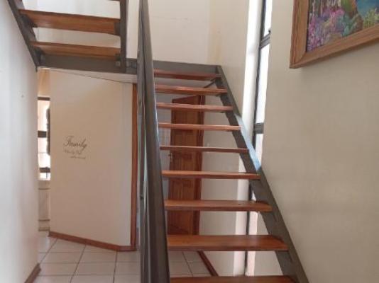 Book a House 14 - Decorative detail