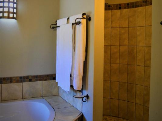 Wensleydale Guest Lodge - 254415