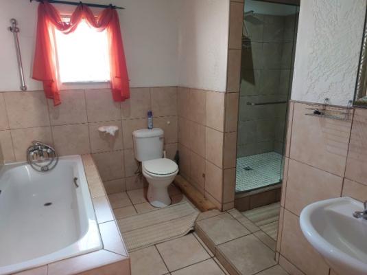 Immanuel Guest House - 254432