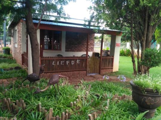 Immanuel Guest House - 254443