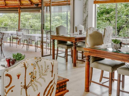 La Roca Guest House - 254472